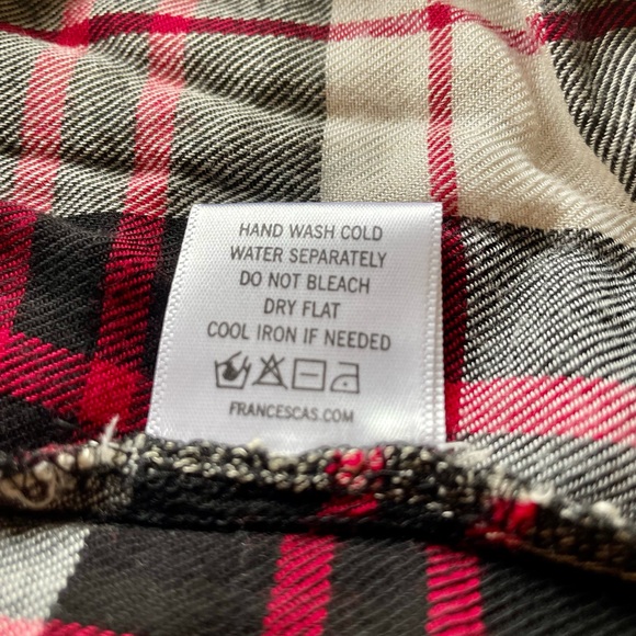 Francesca’s Off-the-Shoulder Flowy Plaid Top, Size Small, NWOT - Picture 6 of 7